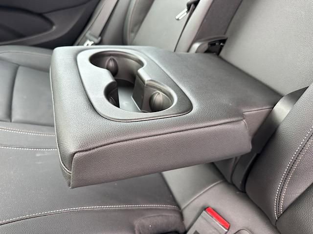 Used 2018 Buick Regal Essence w/ Driver Confidence Package #1 image 14