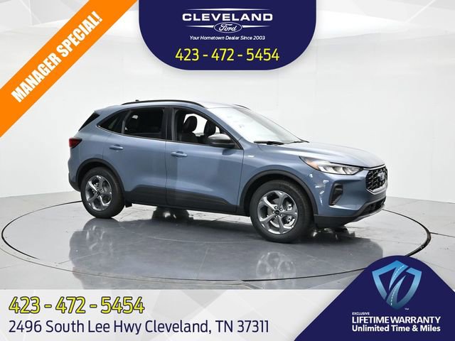 New 2026 Ford Escape ST-Line w/ Cold Weather Package video 3