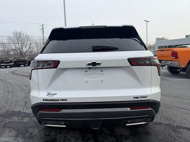 Used 2025 Chevrolet Equinox ACTIV image 5