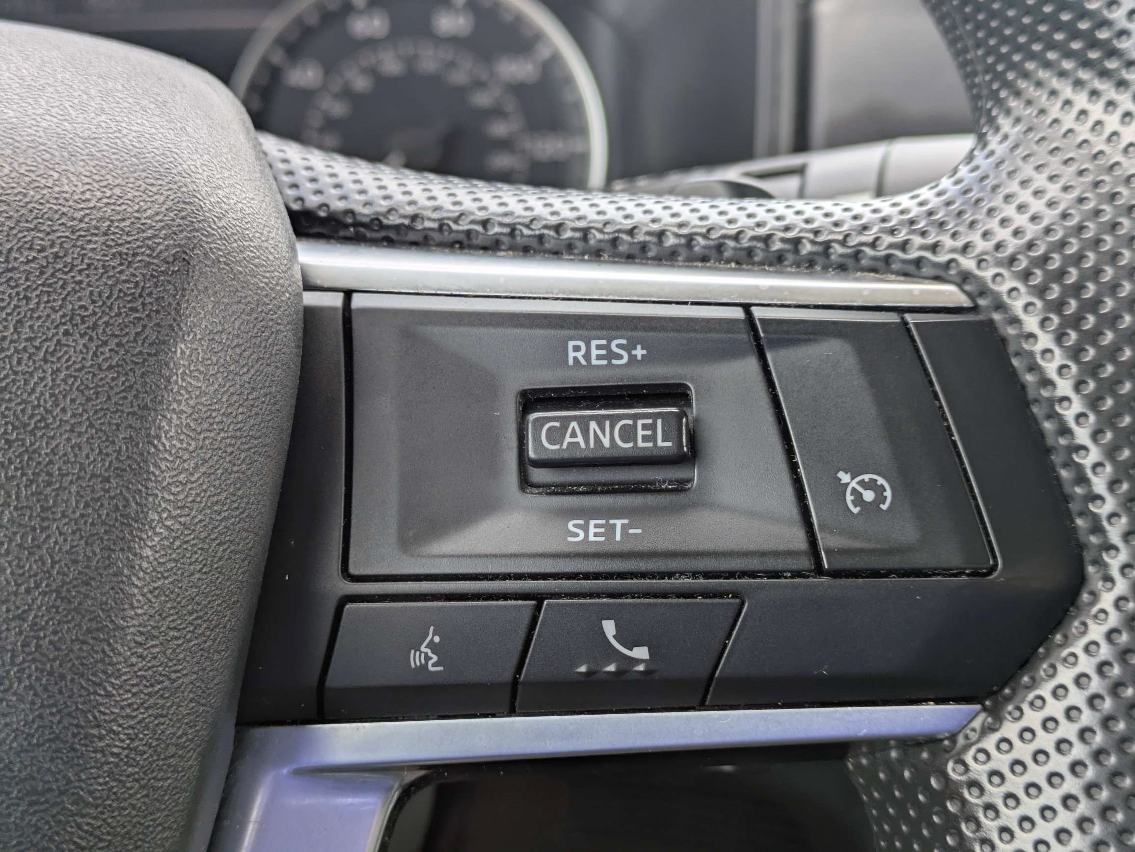 Used 2024 Mitsubishi Outlander ES AWD/4WD image 22