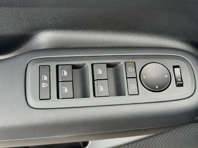 New 2027 Hyundai Santa Fe SE FWD image 17