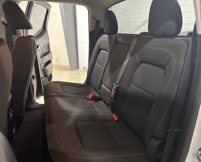 Used 2015 Chevrolet Colorado LT w/ LT Convenience Package image 18