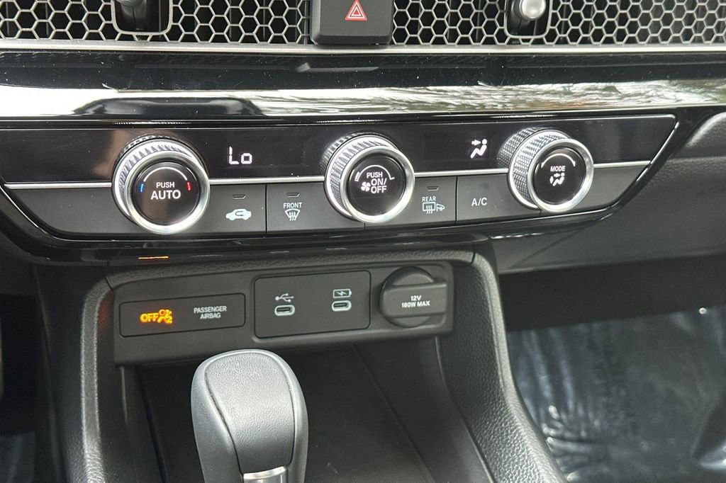 Certified 2025 Honda Civic Sport image 23