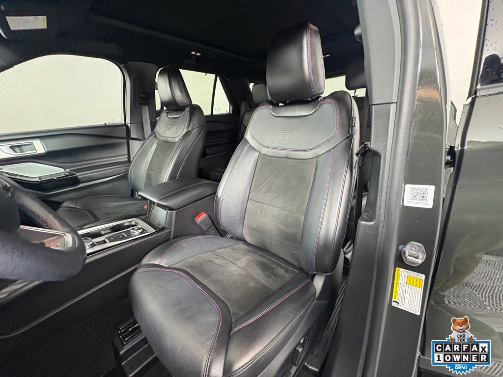 Used 2024 Ford Explorer ST w/ Equipment Group 401A AWD/4WD image 17