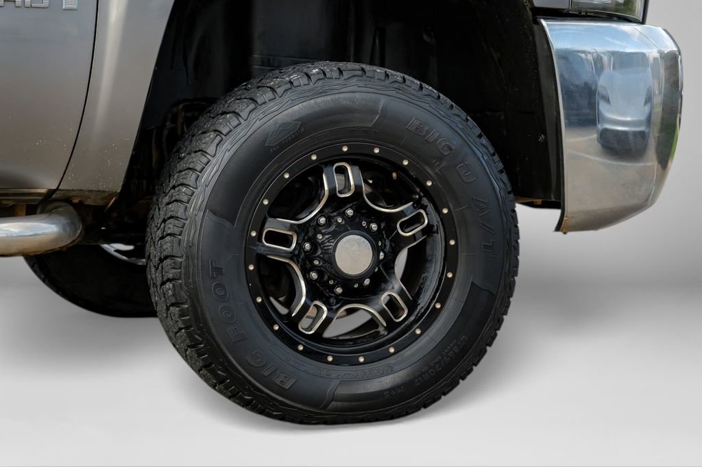 Used 2008 Chevrolet Silverado 2500 LT w/ Suspension Package, Off-Road image 48