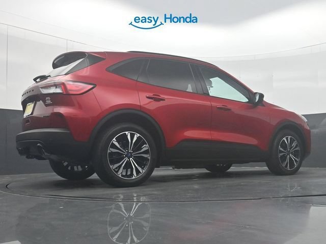Used 2022 Ford Escape SEL w/ SEL Stealth AWD Package image 33