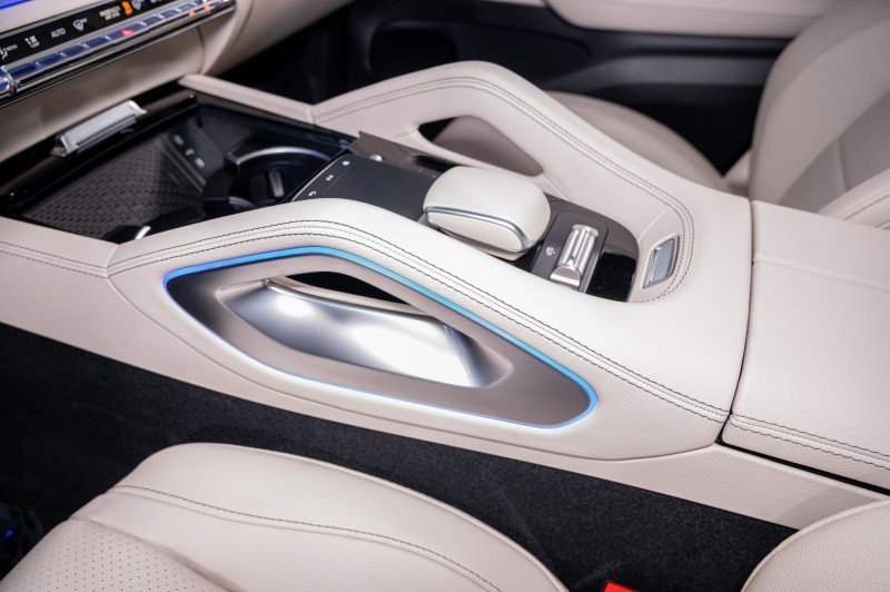 Certified 2026 Mercedes-Benz GLS 450 4MATIC image 18