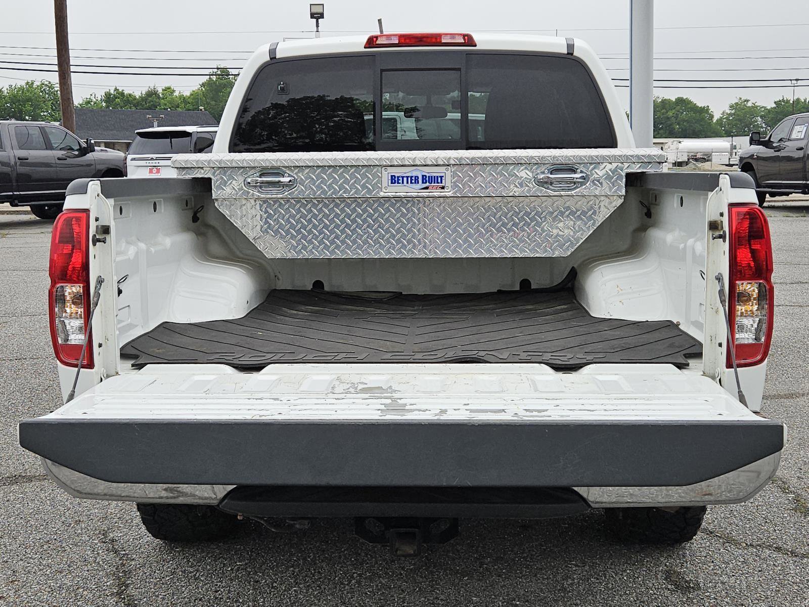 Used 2021 Nissan Frontier SV AWD/4WD image 9