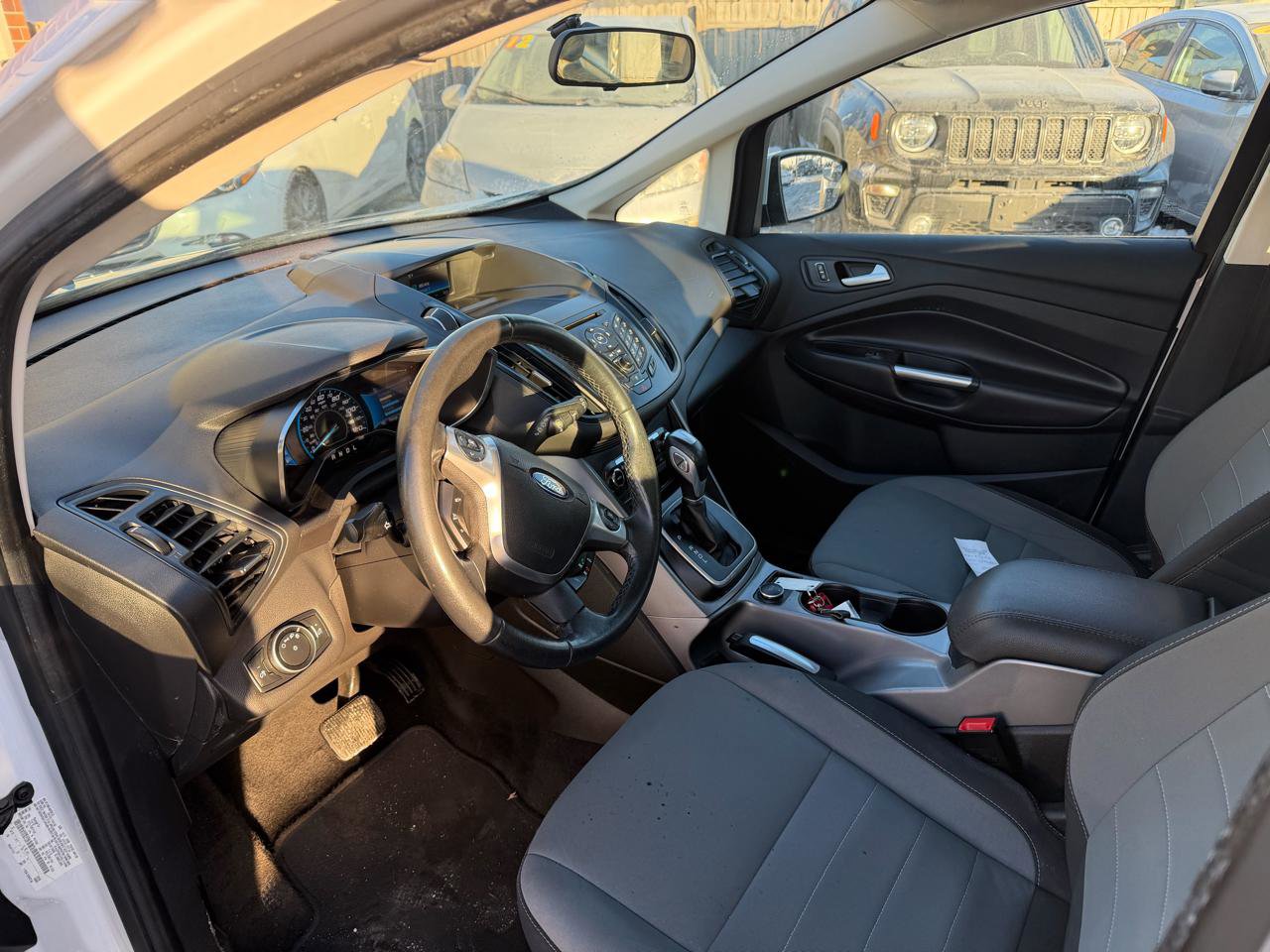 Used 2016 Ford C-MAX SE image 11