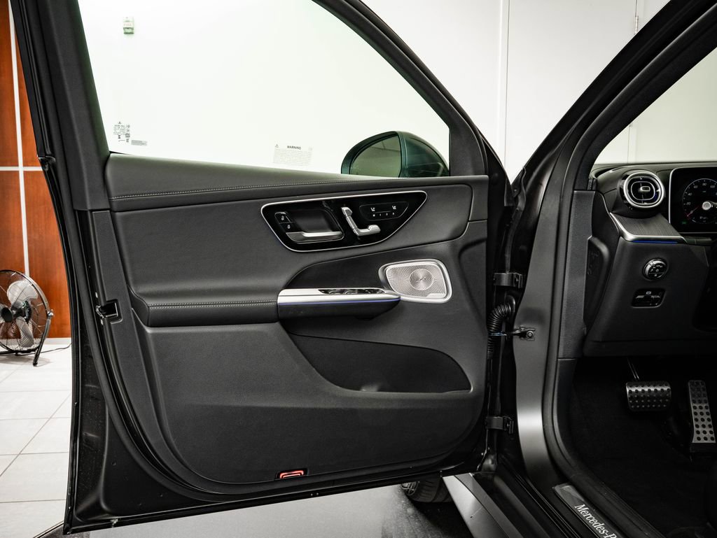 New 2026 Mercedes-Benz GLC 300 4MATIC image 27