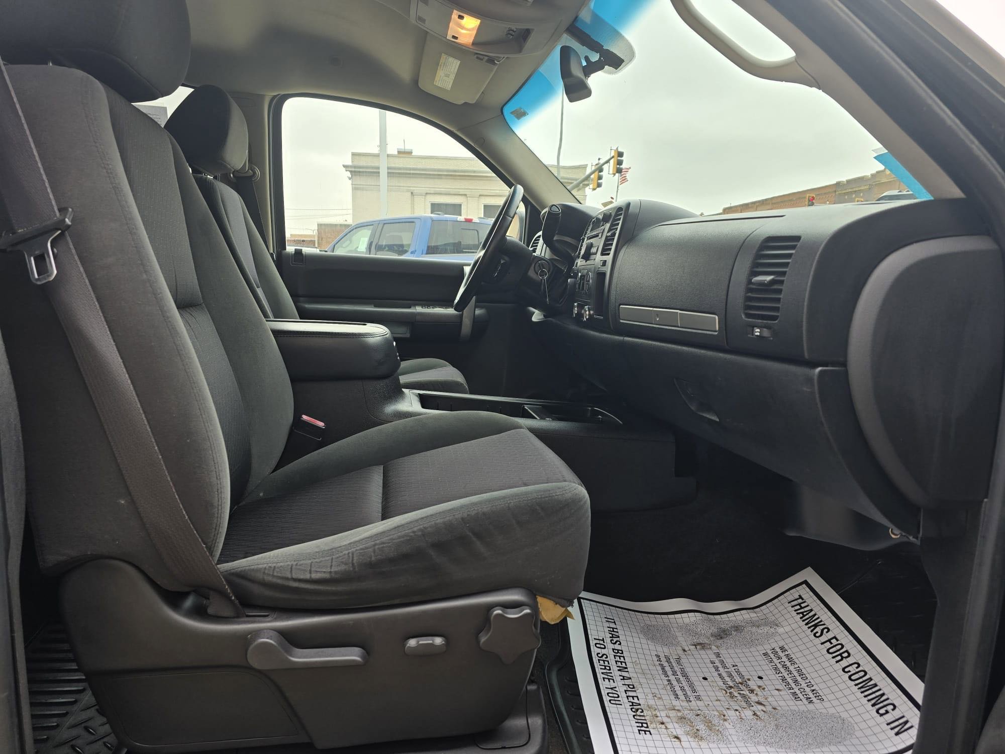 New 2025 Ford F150 XLT w/ Equipment Group 302A MID image 19