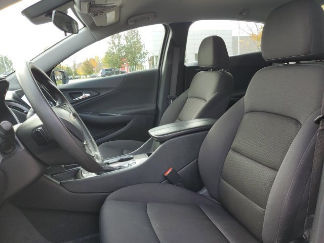 Used 2025 Chevrolet Malibu LT FWD image 5