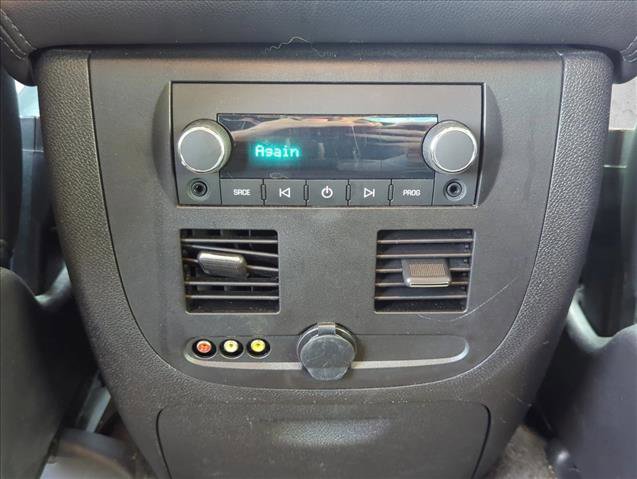 Used 2013 Chevrolet Avalanche LTZ image 22