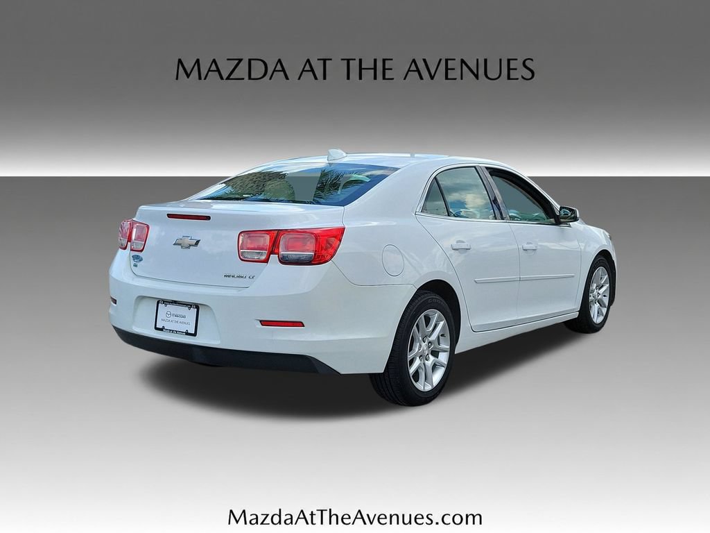 Used 2015 Chevrolet Malibu LT w/ Power Convenience Package FWD image 3