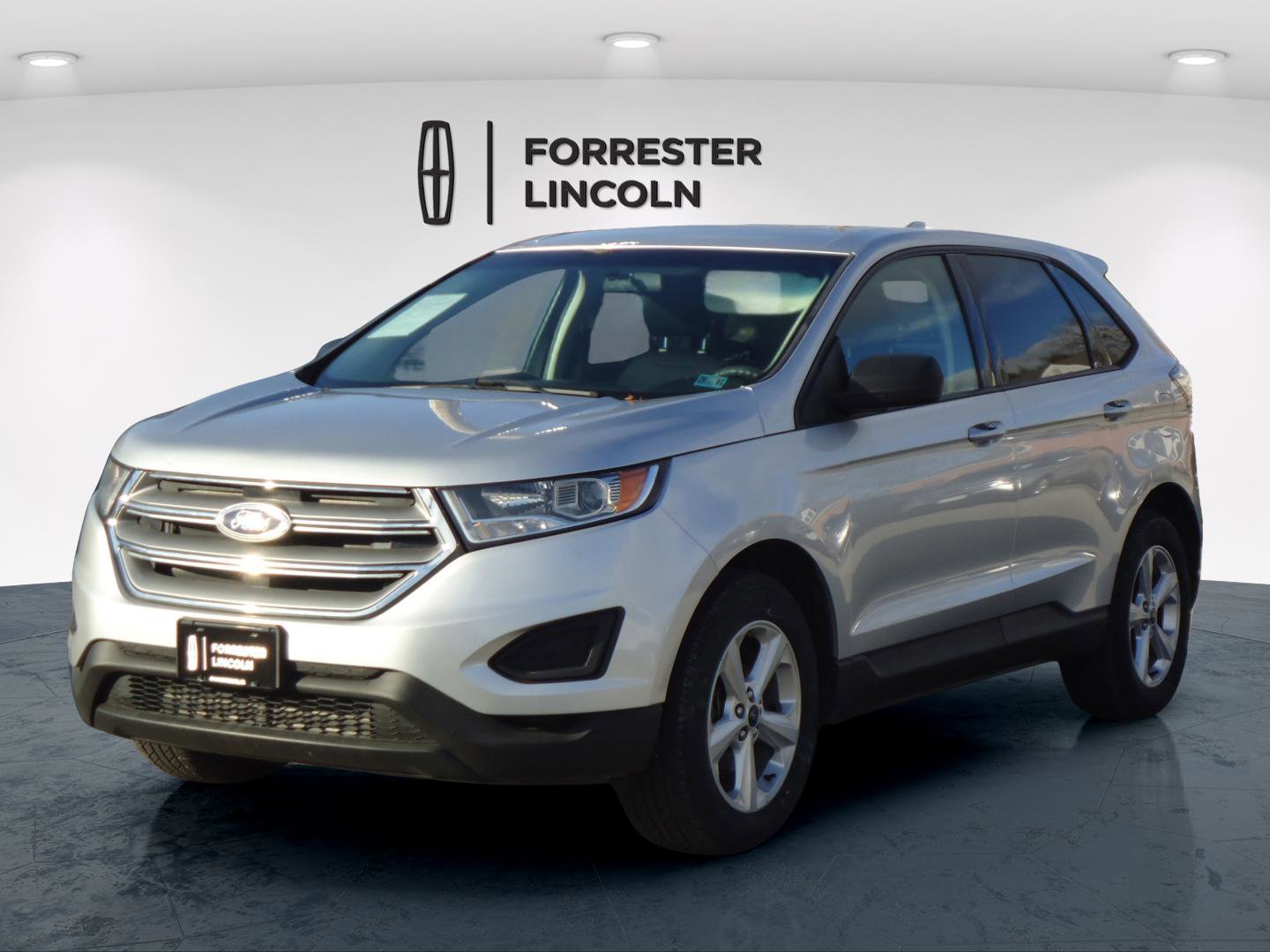 Used 2018 Ford Edge SE image 7