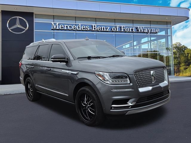 Used 2021 Lincoln Navigator Reserve w/ Luxury Package AWD/4WD image 1