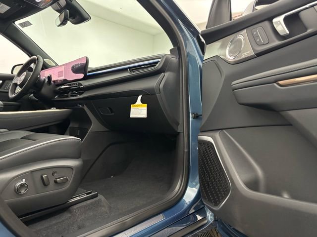 New 2026 Buick Enclave Avenir w/ Super Cruise Package image 36