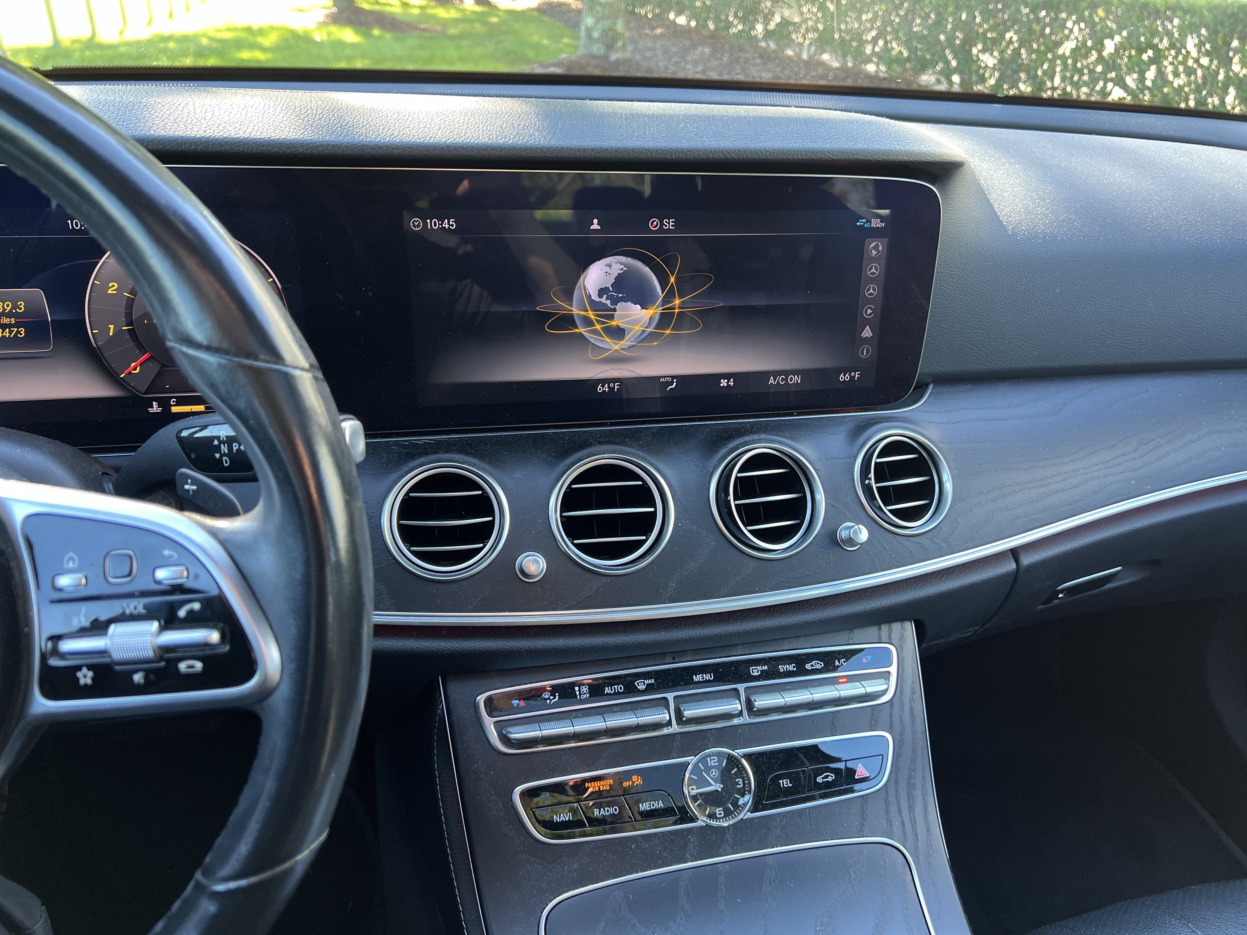 Used 2020 Mercedes-Benz E 350 4MATIC Sedan image 32