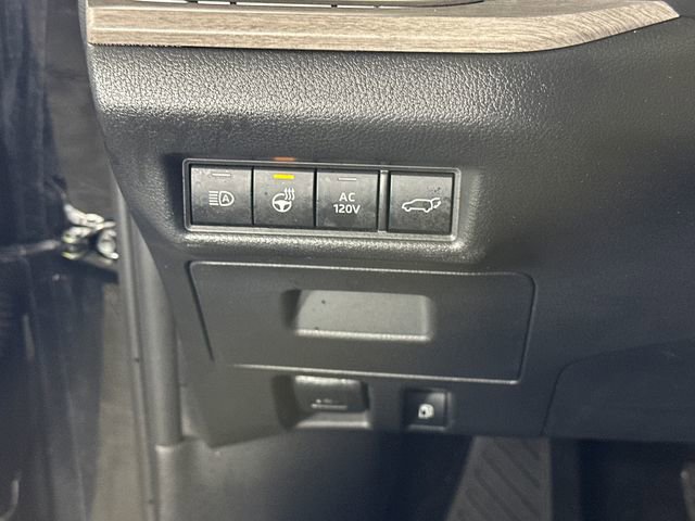 Used 2024 Toyota Grand Highlander Limited image 23
