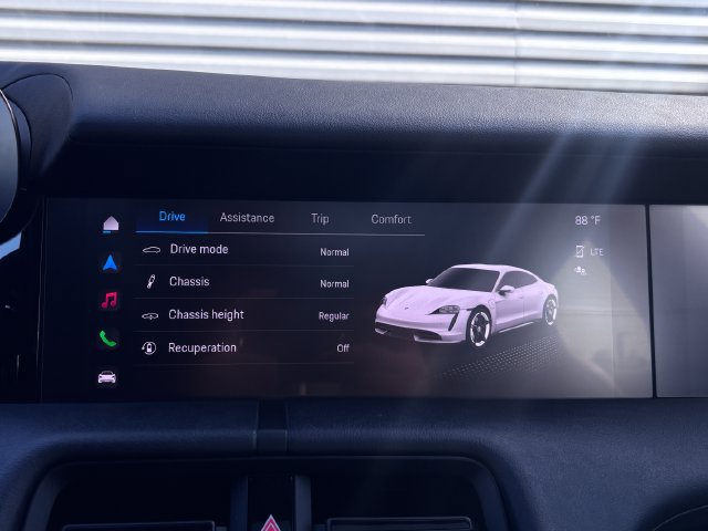 Certified 2024 Porsche Taycan RWD image 18