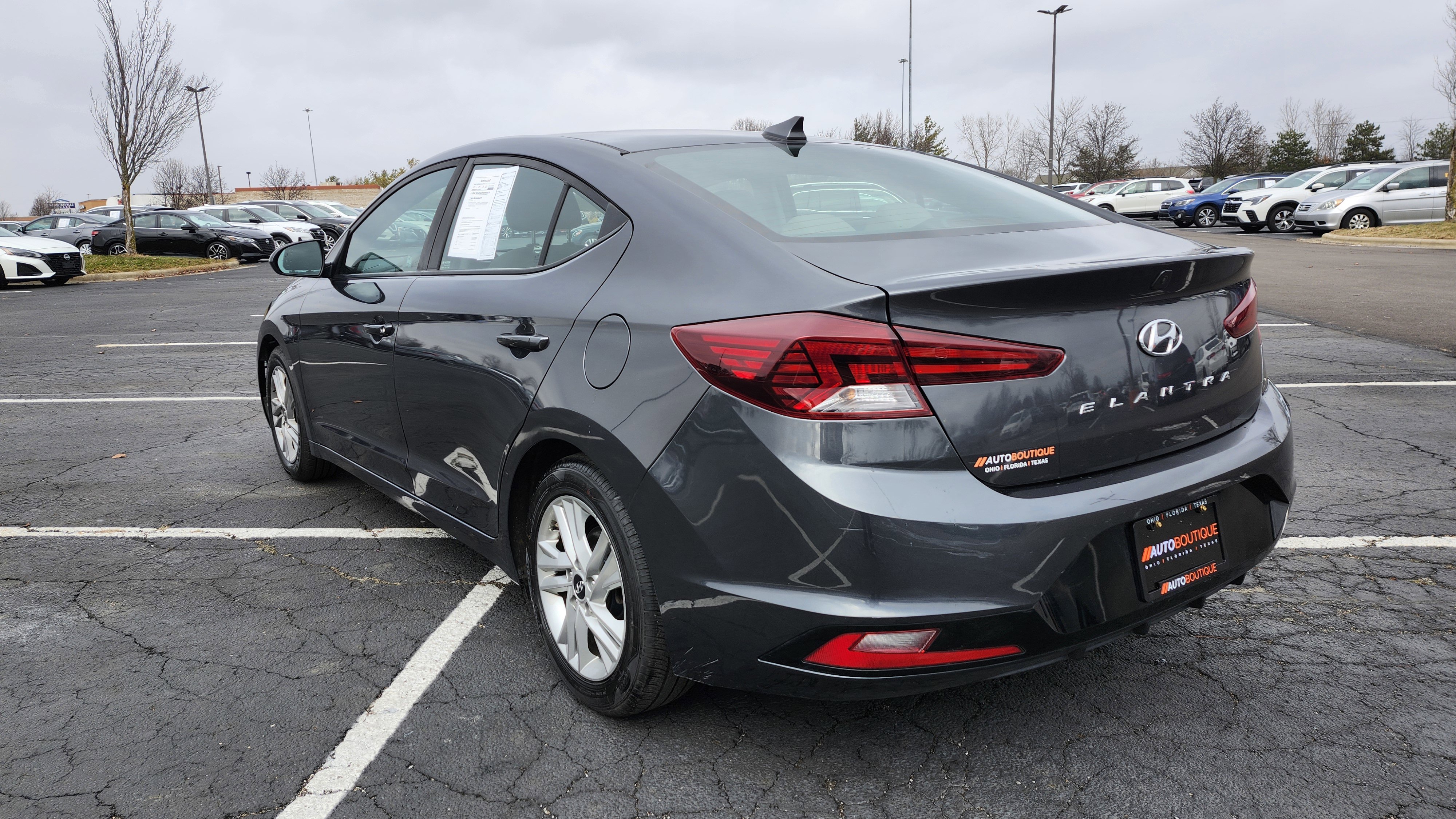 Used 2020 Hyundai Elantra SEL image 13