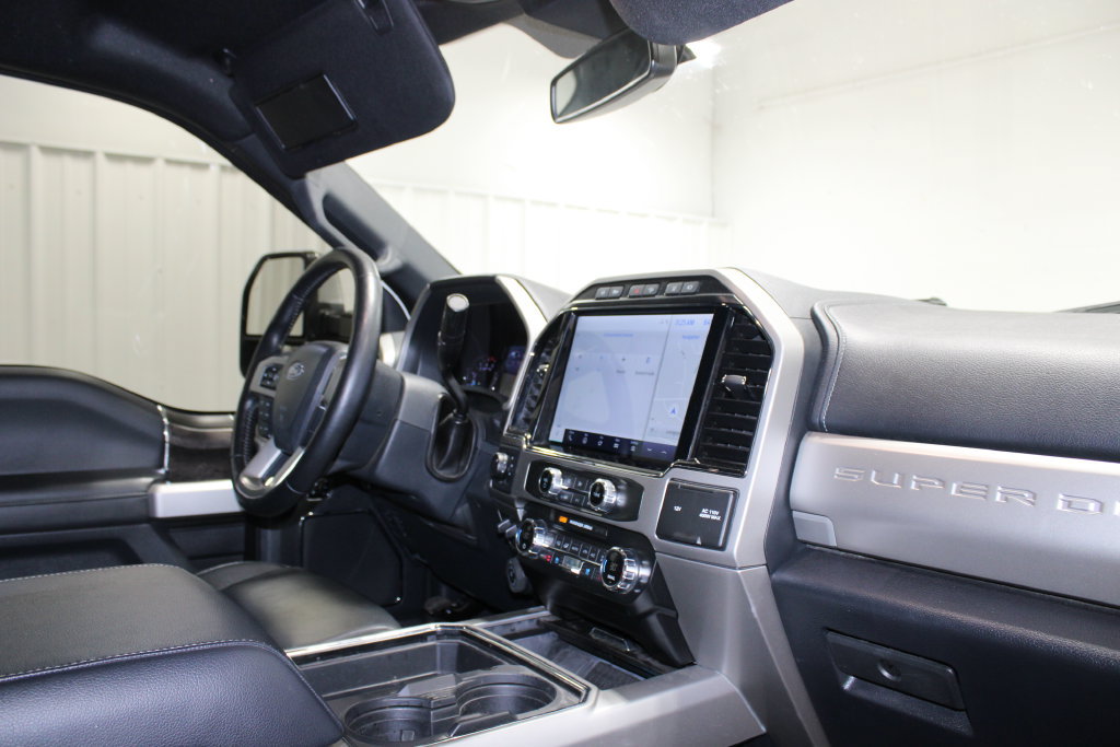 Used 2022 Ford F350 Lariat w/ Lariat Ultimate Package AWD/4WD image 23
