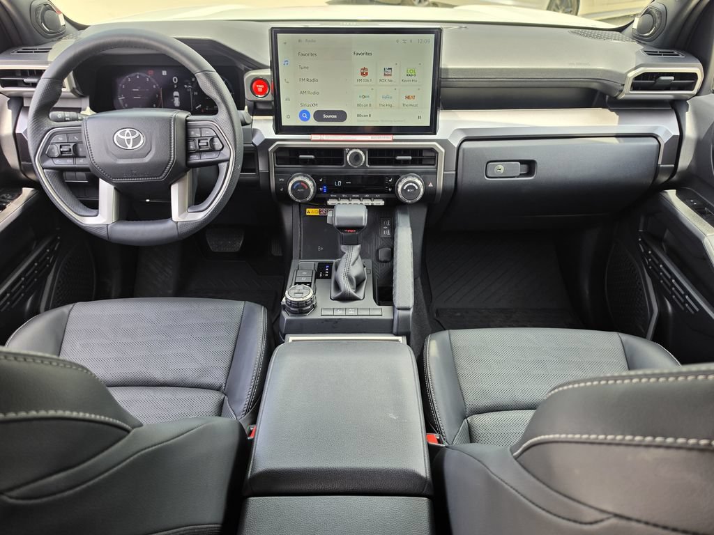 Used 2025 Toyota 4Runner TRD Off-Road Premium AWD/4WD image 8