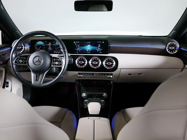 Used 2021 Mercedes-Benz A 220 4MATIC image 4