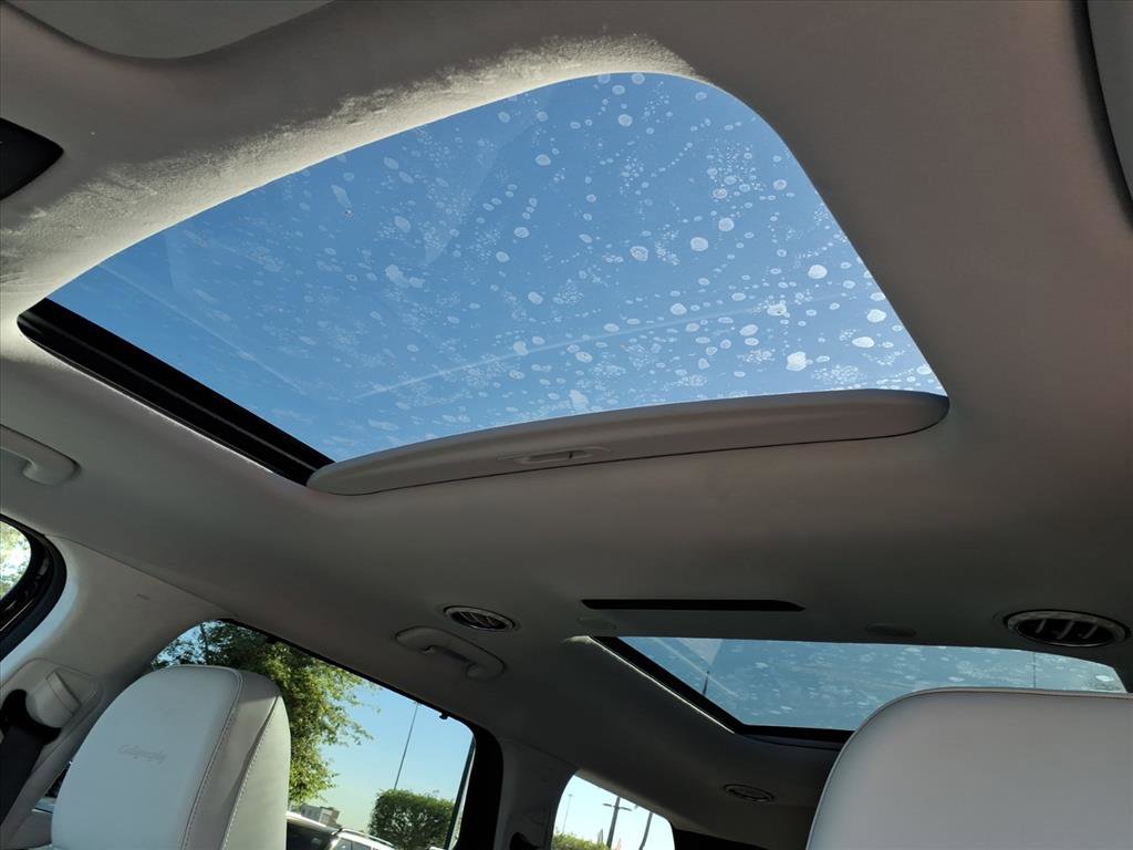 Used 2026 Hyundai Palisade Calligraphy image 12