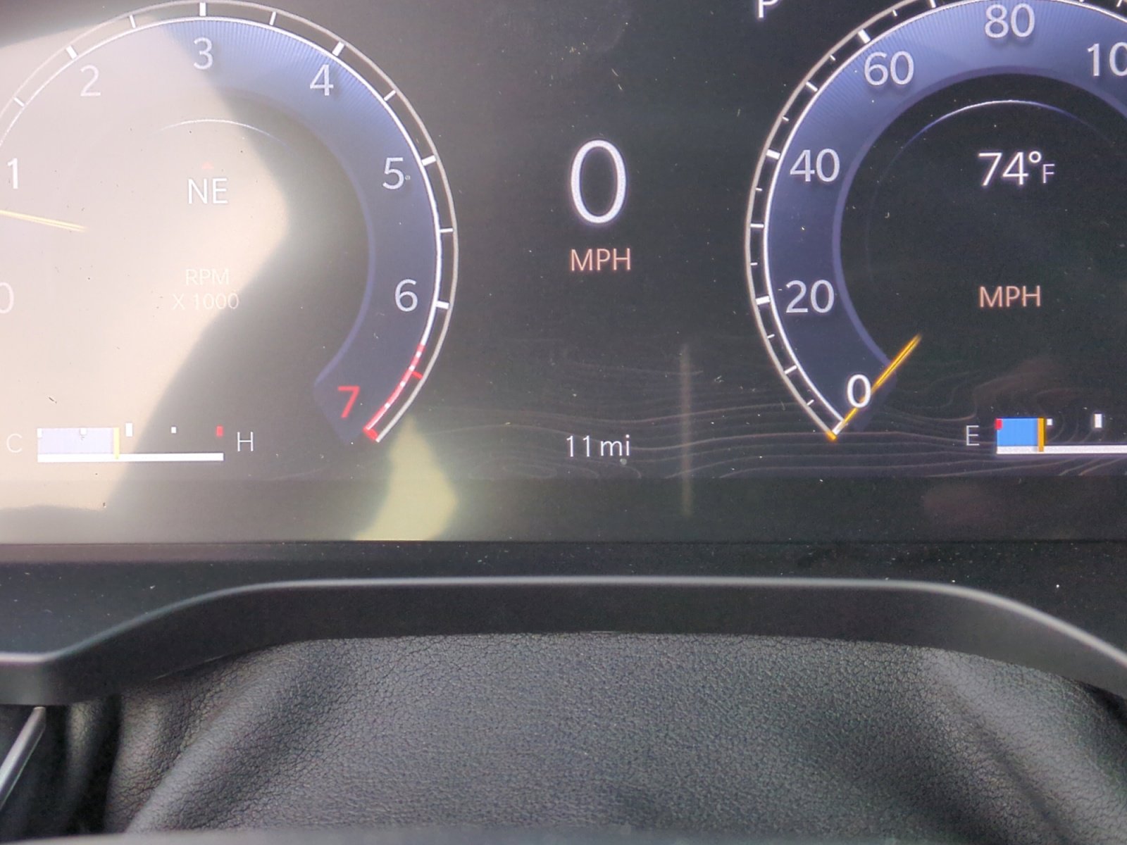 New 2025 Jeep Grand Cherokee Laredo image 11