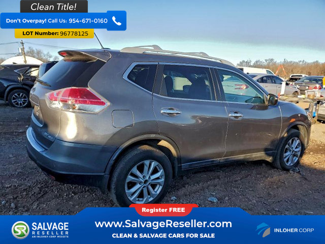 Used 2015 Nissan Rogue SV w/ SV Premium Package image 4