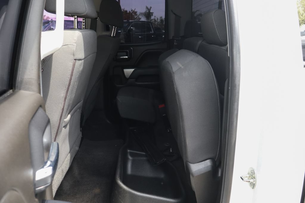 Used 2018 Chevrolet Silverado 1500 LT w/ All Star Edition AWD/4WD image 45