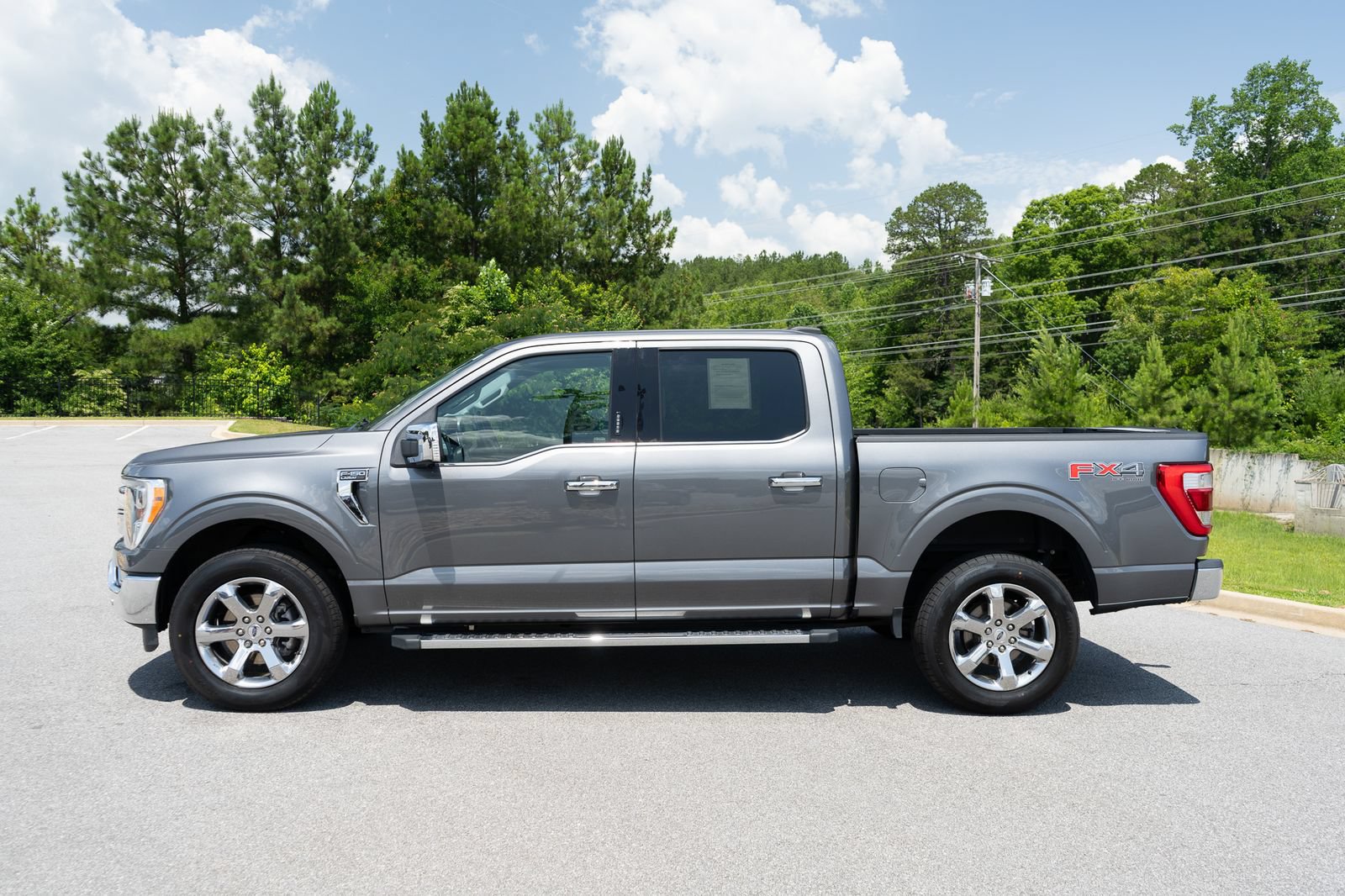 Used 2021 Ford F150 Lariat AWD/4WD image 5