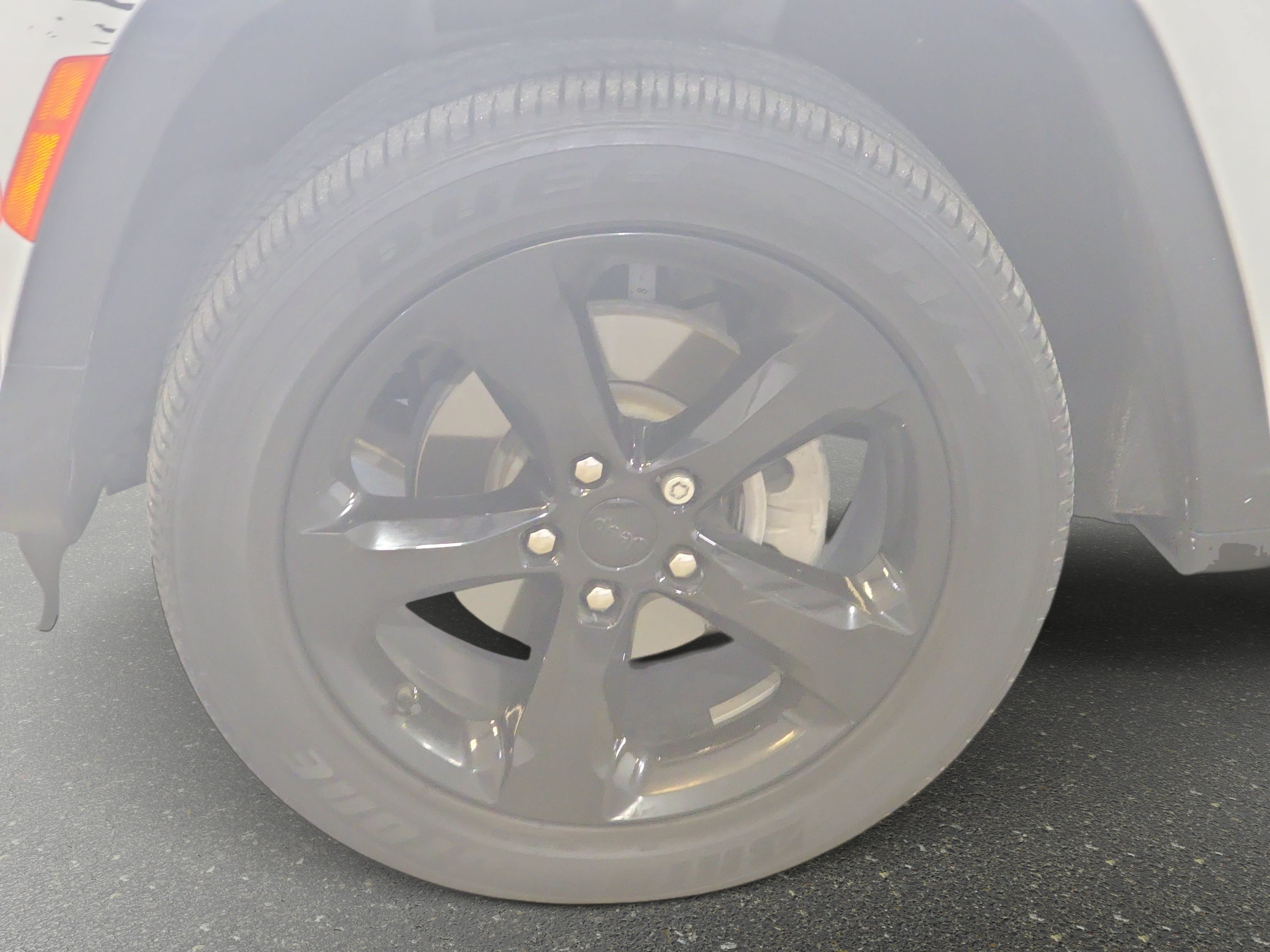 Used 2023 Jeep Grand Cherokee Altitude AWD/4WD image 32