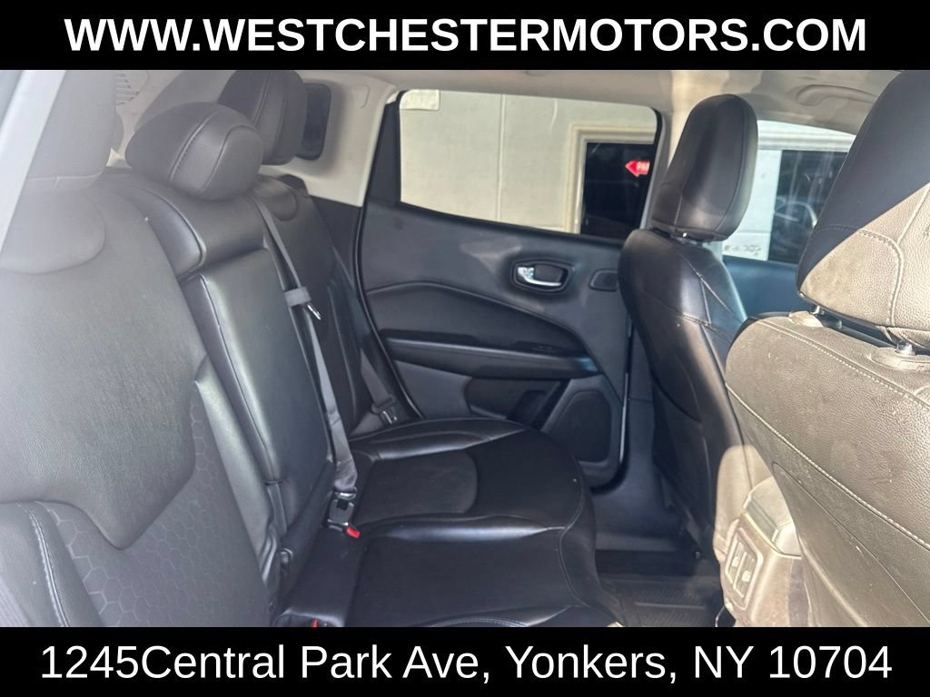 Used 2021 Jeep Compass Latitude w/ Sun and Sound Group AWD/4WD image 19