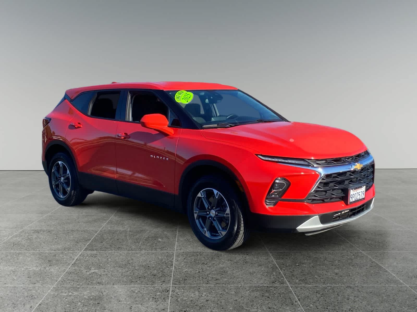 Used 2025 Chevrolet Blazer LT FWD image 7