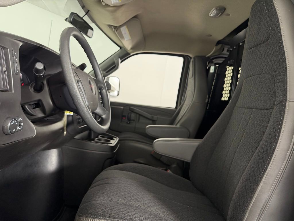 Used 2024 GMC Savana 2500 Work Van w/ Driver Convenience Package image 20