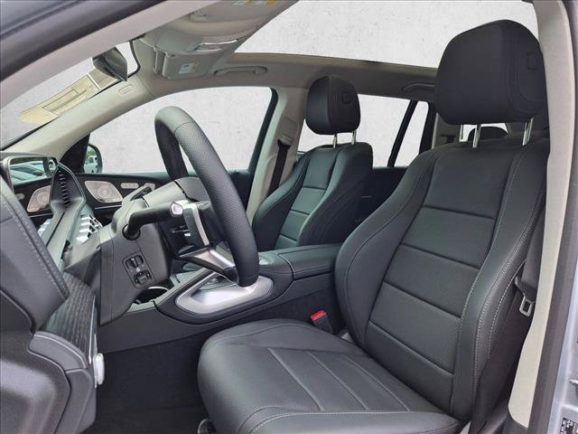 New 2026 Mercedes-Benz GLS 450 4MATIC image 4