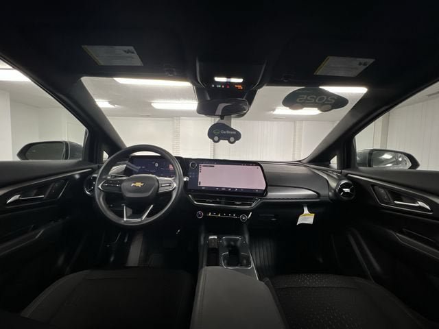 Certified 2025 Chevrolet Equinox EV LT FWD image 19