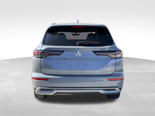 New 2026 Mitsubishi Outlander SE FWD image 4