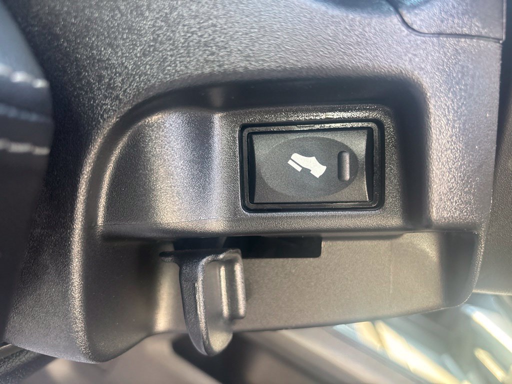 Used 2021 RAM 2500 Limited AWD/4WD image 25