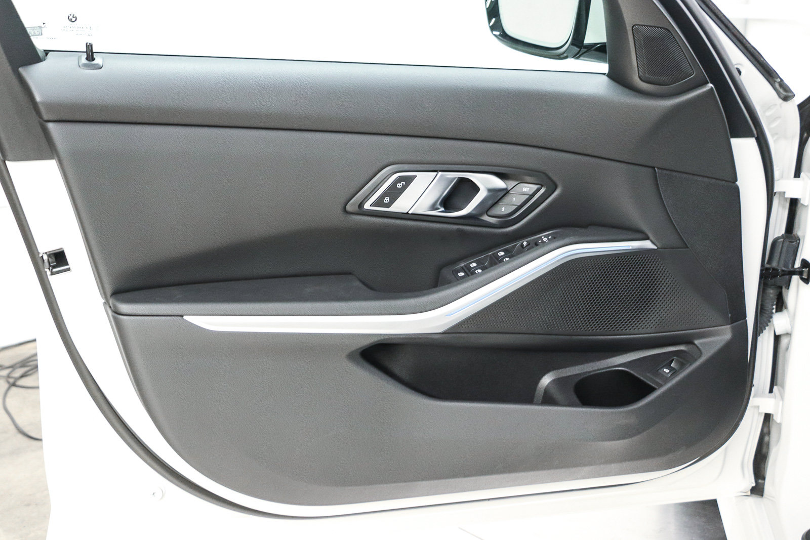 Certified 2023 BMW 330i Sedan w/ Premium Package RWD image 21