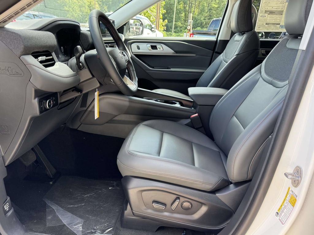 New 2026 Ford Explorer Active w/ Active Comfort Package AWD/4WD image 21