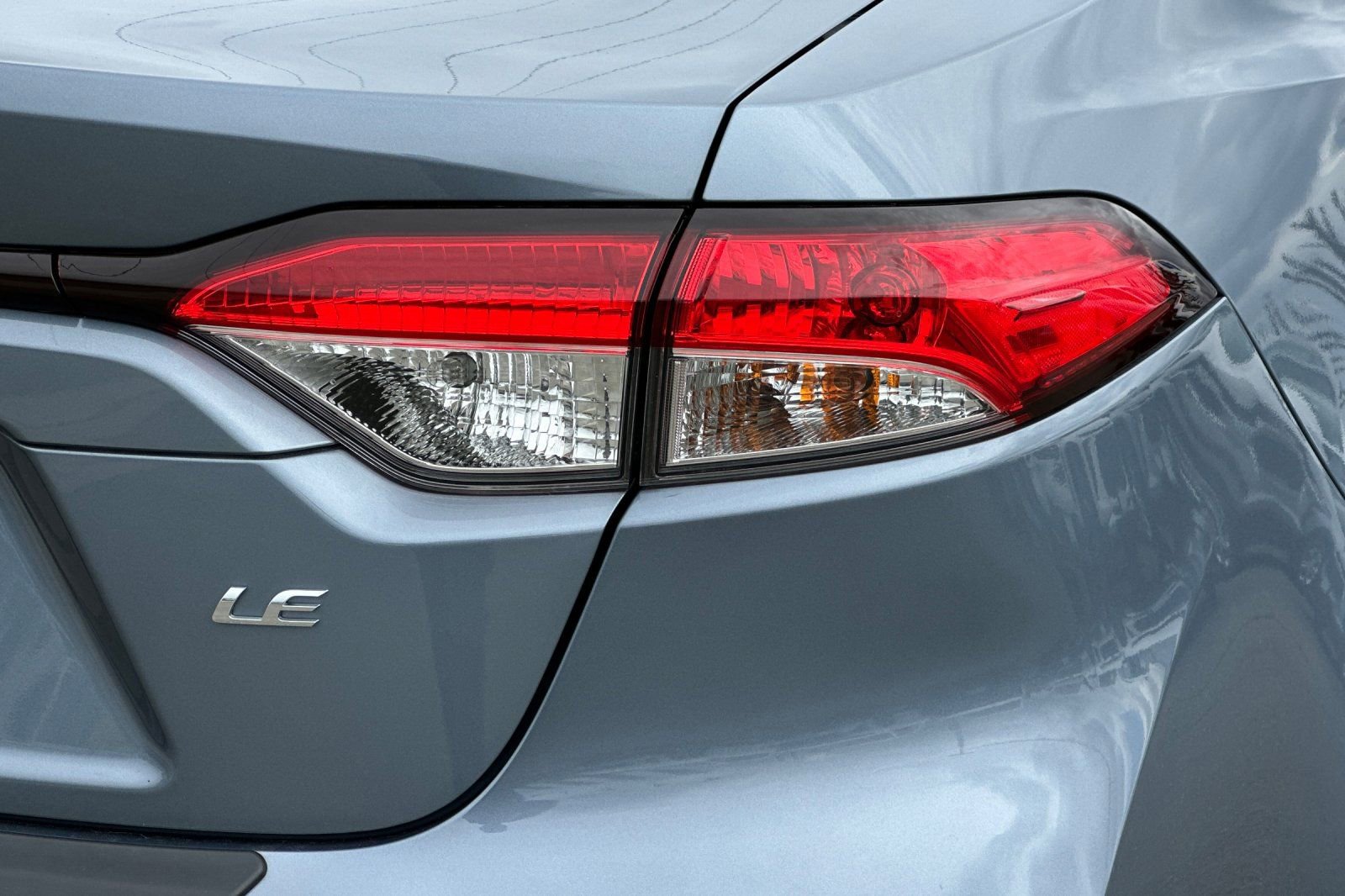 Used 2024 Toyota Corolla LE w/ LE Premium Package image 26