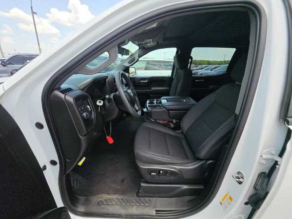Used 2023 Chevrolet Silverado 1500 Custom w/ LPO, Dark Essentials Package RWD image 9