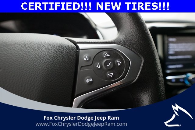 Used 2021 Chevrolet Traverse LS image 18