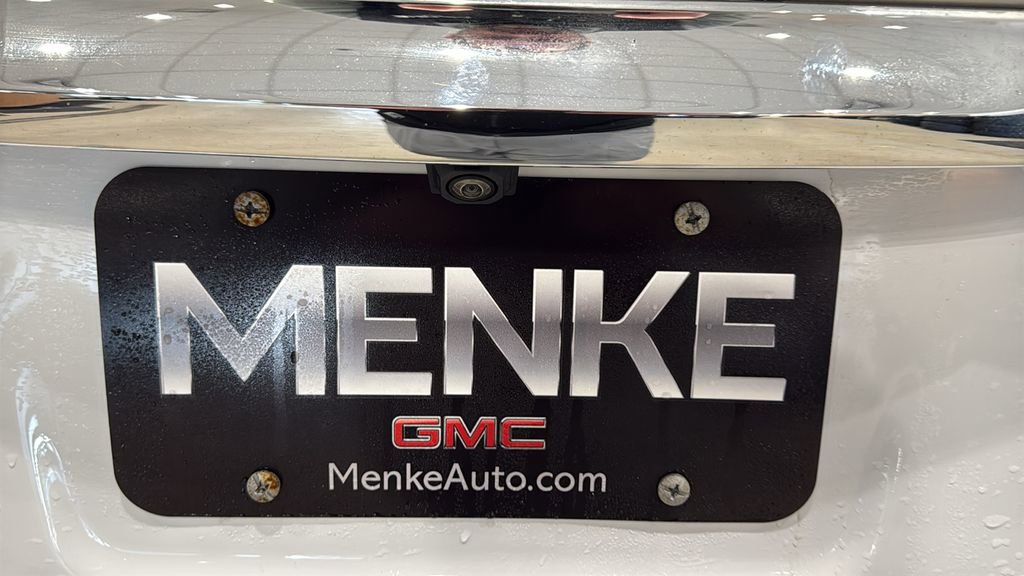 Used 2022 GMC Terrain SLT w/ Infotainment Package II image 9