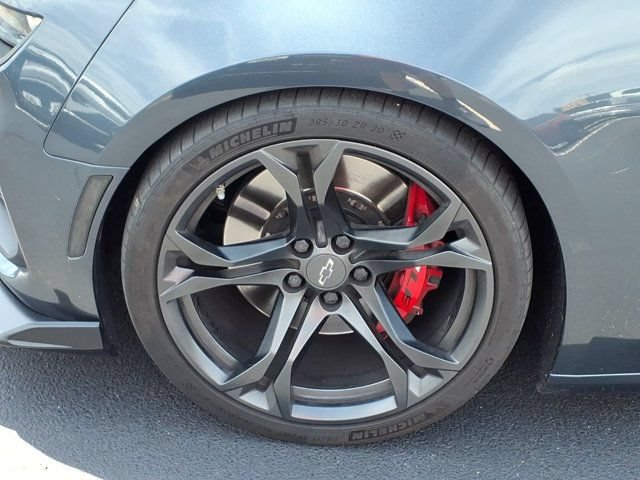 Used 2023 Chevrolet Camaro SS RWD image 31