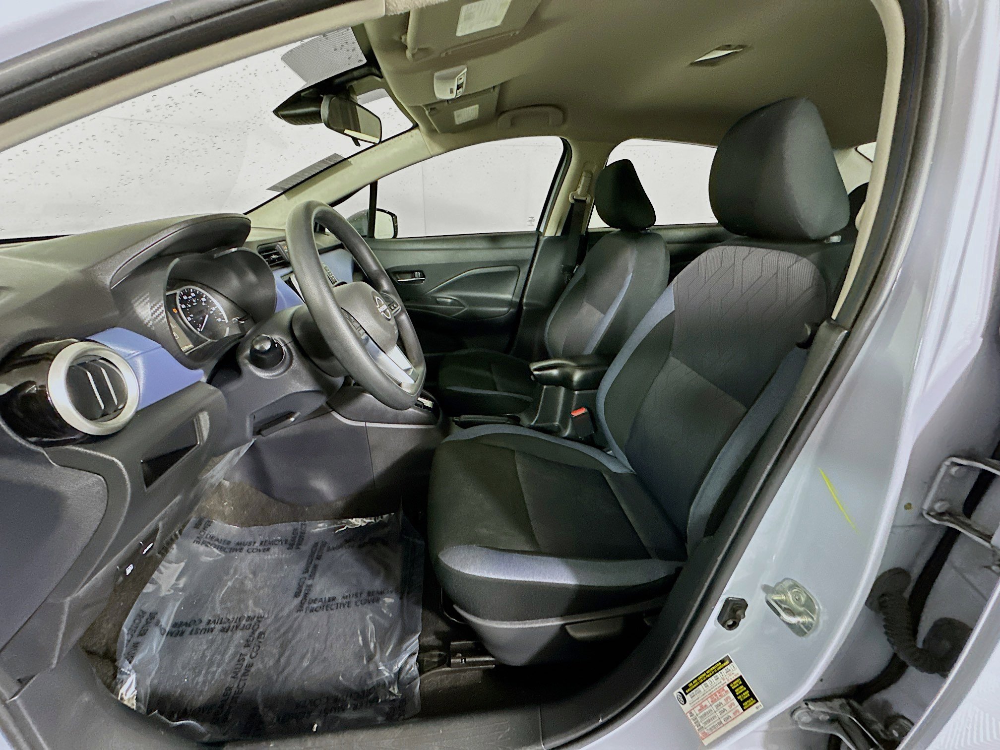 Used 2024 Nissan Versa SV w/ Trunk Package FWD image 12