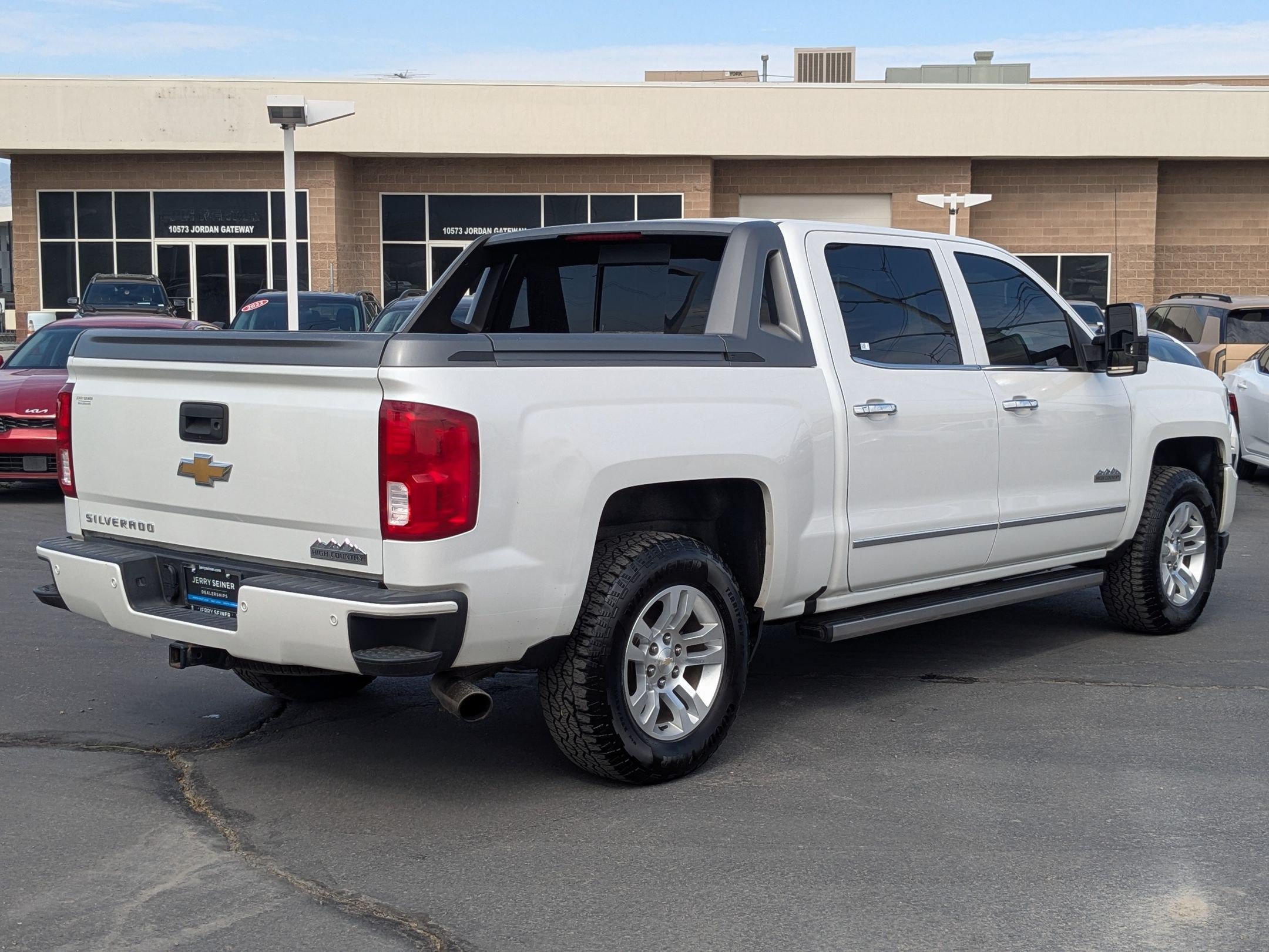 Used 2017 Chevrolet Silverado 1500 High Country w/ High Desert Package AWD/4WD image 5